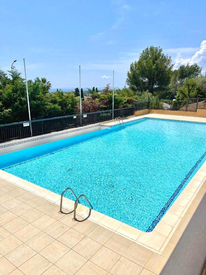 Appartement Vue Exceptionnelle Saint-Raphael  Luaran gambar